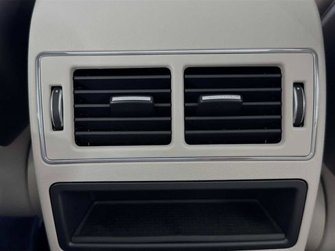 New 2025 Jaguar F-PACE R-Dynamic S image 25