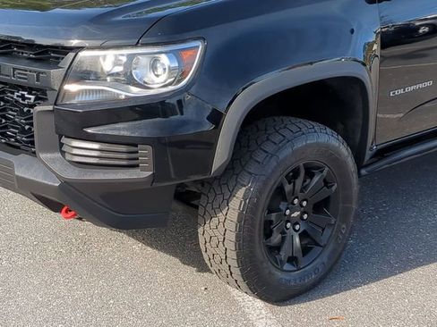 Used 2021 Chevrolet Colorado ZR2 w/ ZR2 Midnight Special Edition image 12