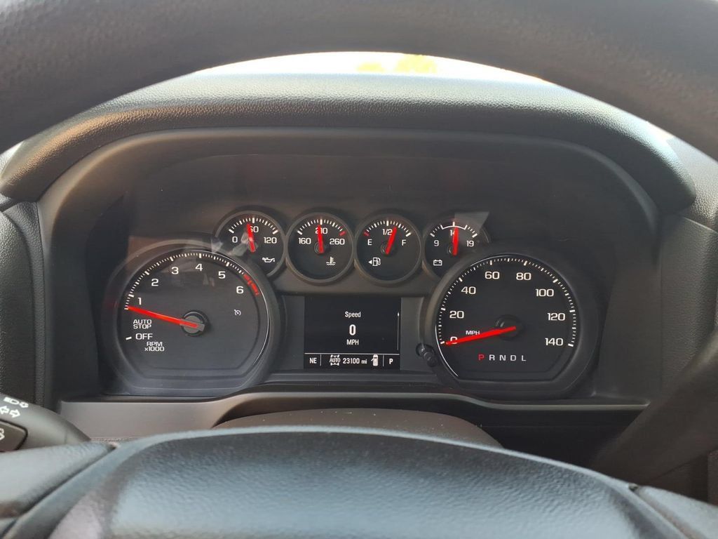 Used 2024 Chevrolet Silverado 1500 Custom Trail Boss AWD/4WD image 15