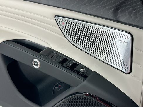 New 2026 Maserati Grecale Modena AWD/4WD image 16