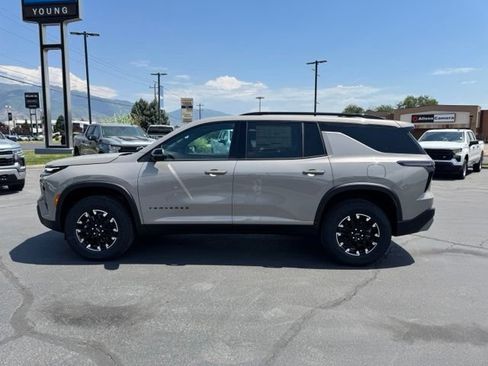 New 2026 Chevrolet Traverse Z71 w/ Driver Confidence Package AWD/4WD image 4