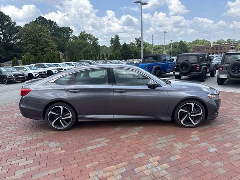 Used 2019 Honda Accord Sport image 16