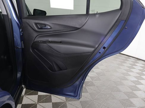Used 2024 Chevrolet Equinox LT image 24