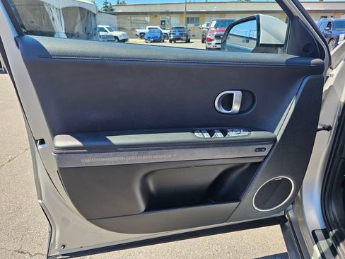 Used 2023 Hyundai Ioniq 5 Limited AWD/4WD image 22