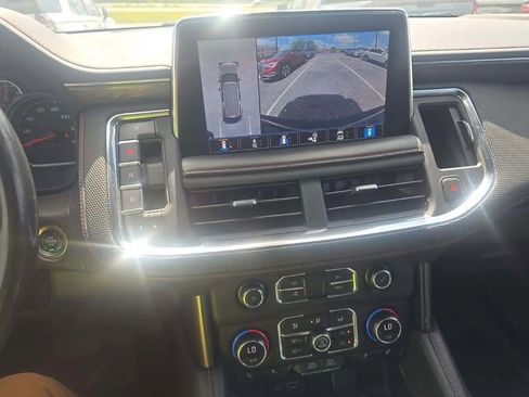 Used 2021 Chevrolet Suburban RST w/ Luxury Package image 5