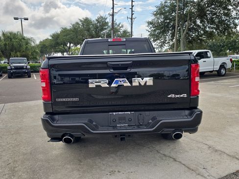 Used 2025 RAM 1500 Big Horn AWD/4WD image 7