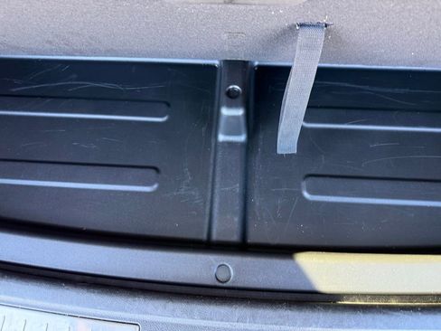 Used 2023 Chevrolet Suburban Premier image 35