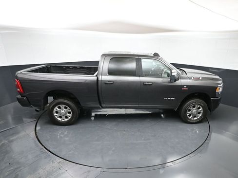 Used 2024 RAM 2500 Laramie AWD/4WD image 41