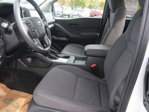 Used 2024 Nissan Frontier S w/ S Utility Package image 8