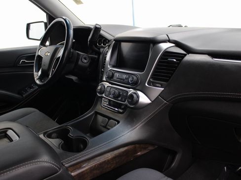 Used 2019 Chevrolet Tahoe LS image 28