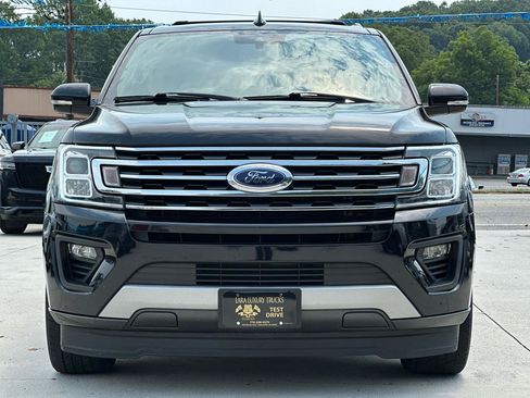 Used 2020 Ford Expedition Max XLT w/ Equipment Group 202A RWD image 2