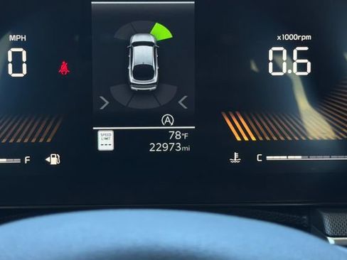 Used 2025 Kia K5 LXS FWD image 31