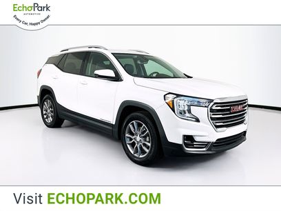 Used 2024 GMC Terrain SLT
