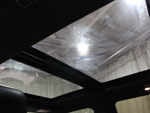 Used 2015 Ford F150 Lariat w/ Equipment Group 502A Luxury image 21