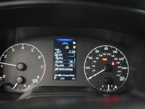 Used 2025 Toyota Corolla LE image 17