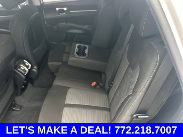 Used 2023 Kia Sorento LX FWD image 11