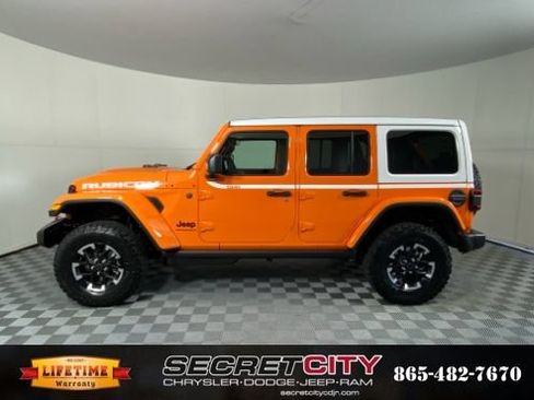 New 2026 Jeep Wrangler Unlimited Rubicon w/ Whitecap Package AWD/4WD image 4