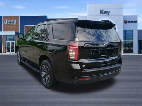 Used 2023 Chevrolet Tahoe Z71 w/ Luxury Package AWD/4WD image 3