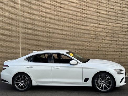 Used 2025 Genesis G70 2.5T AWD/4WD image 4
