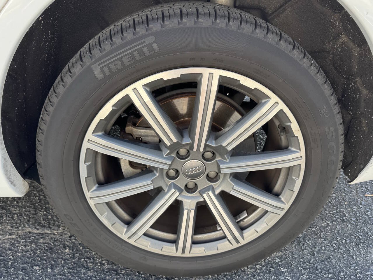 Used 2017 Audi Q7 2.0T Premium Plus AWD/4WD image 25