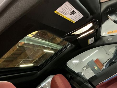 Used 2023 BMW i4 eDrive40 image 24