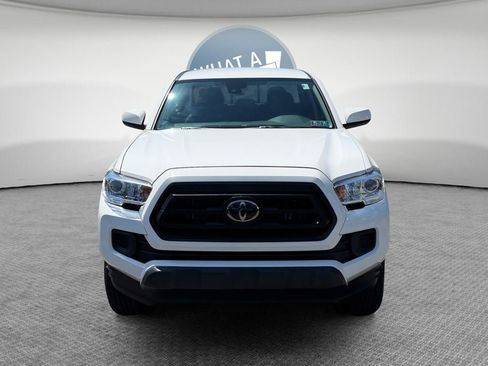 Certified 2023 Toyota Tacoma SR AWD/4WD image 9