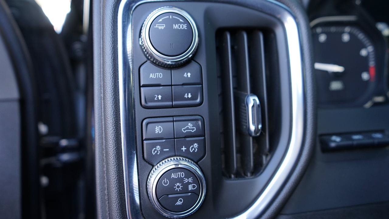 Used 2023 GMC Sierra 2500 Denali w/ Denali Black Diamond Edition AWD/4WD image 13
