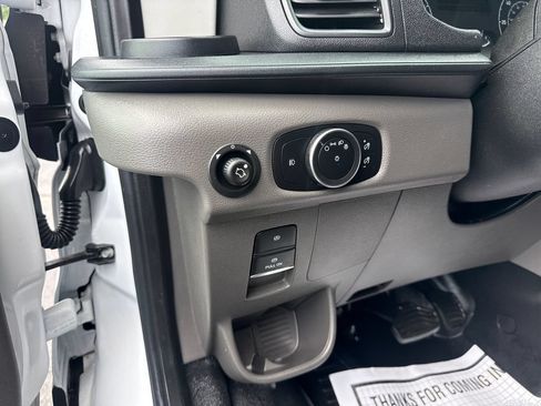 Used 2025 Ford Transit 250 Low Roof w/ Exterior Upgrade Package RWD image 25