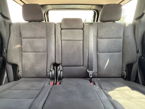 Used 2013 Jeep Grand Cherokee Laredo AWD/4WD image 22