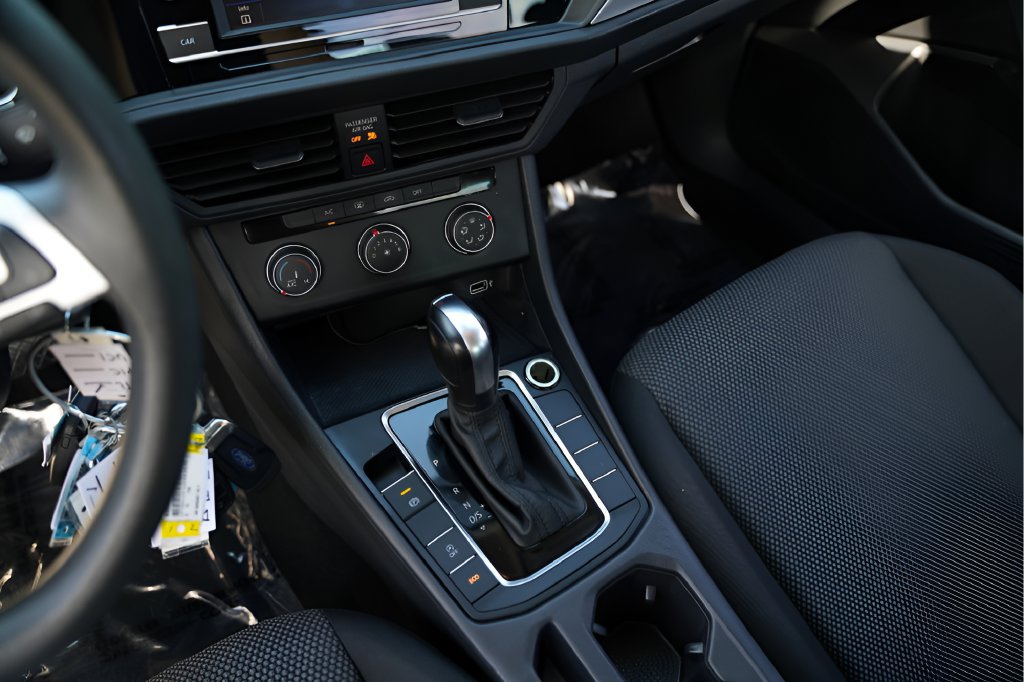 Used 2019 Volkswagen Jetta S w/ Driver Assistance Package FWD image 16