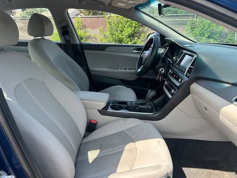 Used 2019 Hyundai Sonata SE FWD image 31
