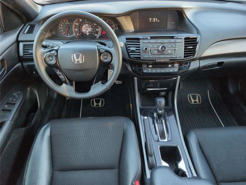 Used 2016 Honda Accord Sport image 27