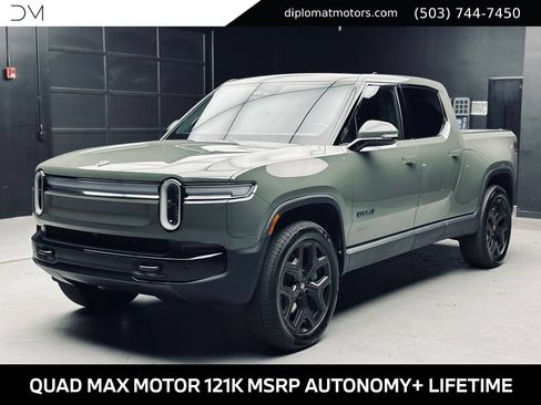 Used 2026 Rivian R1T Premium AWD/4WD image 1
