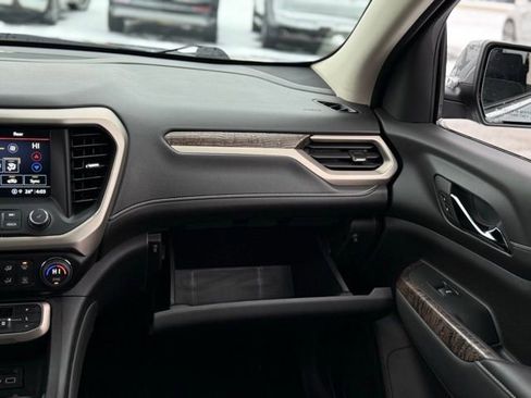 Used 2023 GMC Acadia Denali image 33