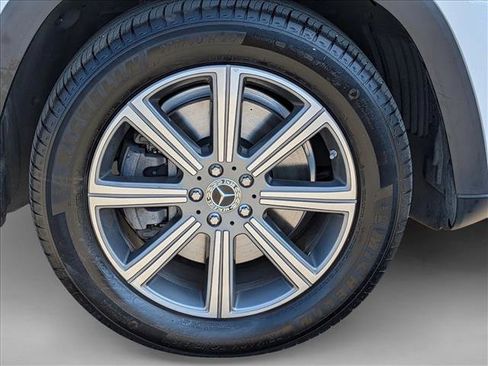 Used 2020 Mercedes-Benz GLS 450 4MATIC image 25