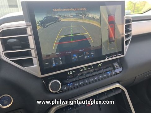 Used 2023 Toyota Sequoia Limited image 23