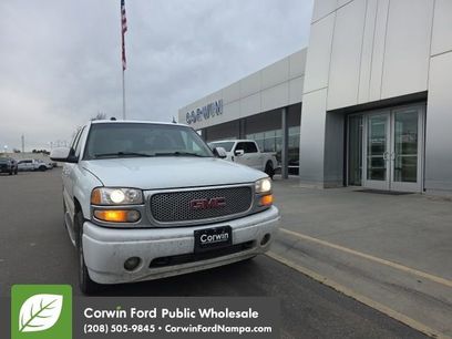 Used 2005 GMC Yukon XL Denali