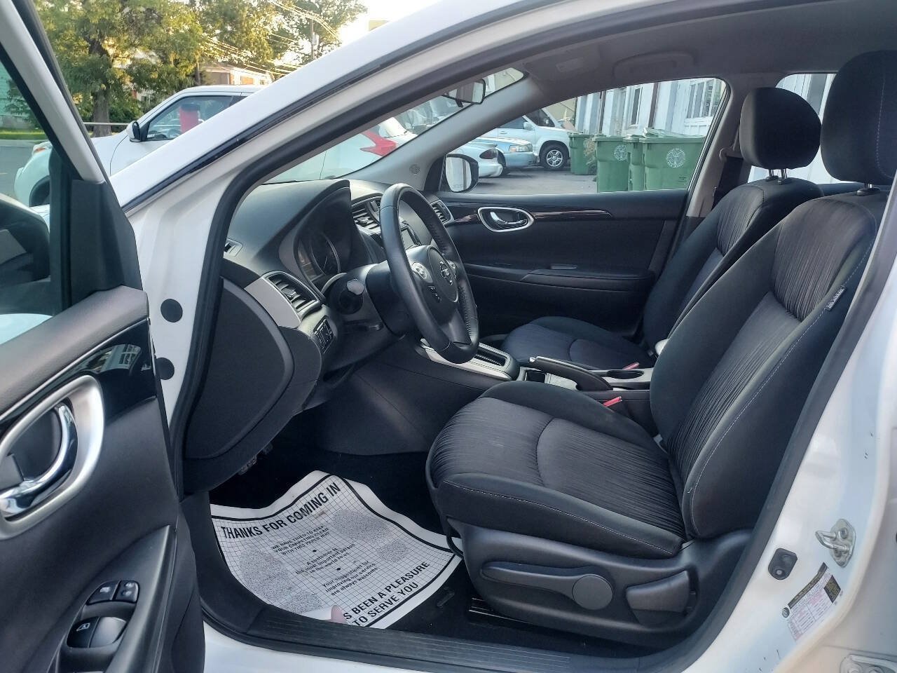 Used 2019 Nissan Sentra SV FWD image 10
