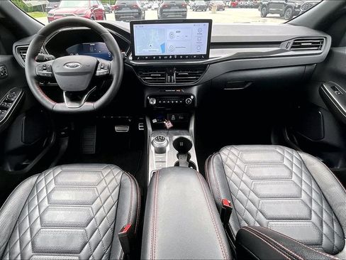 Used 2024 Ford Escape ST-Line Elite w/ Premium Technology Package AWD/4WD image 21