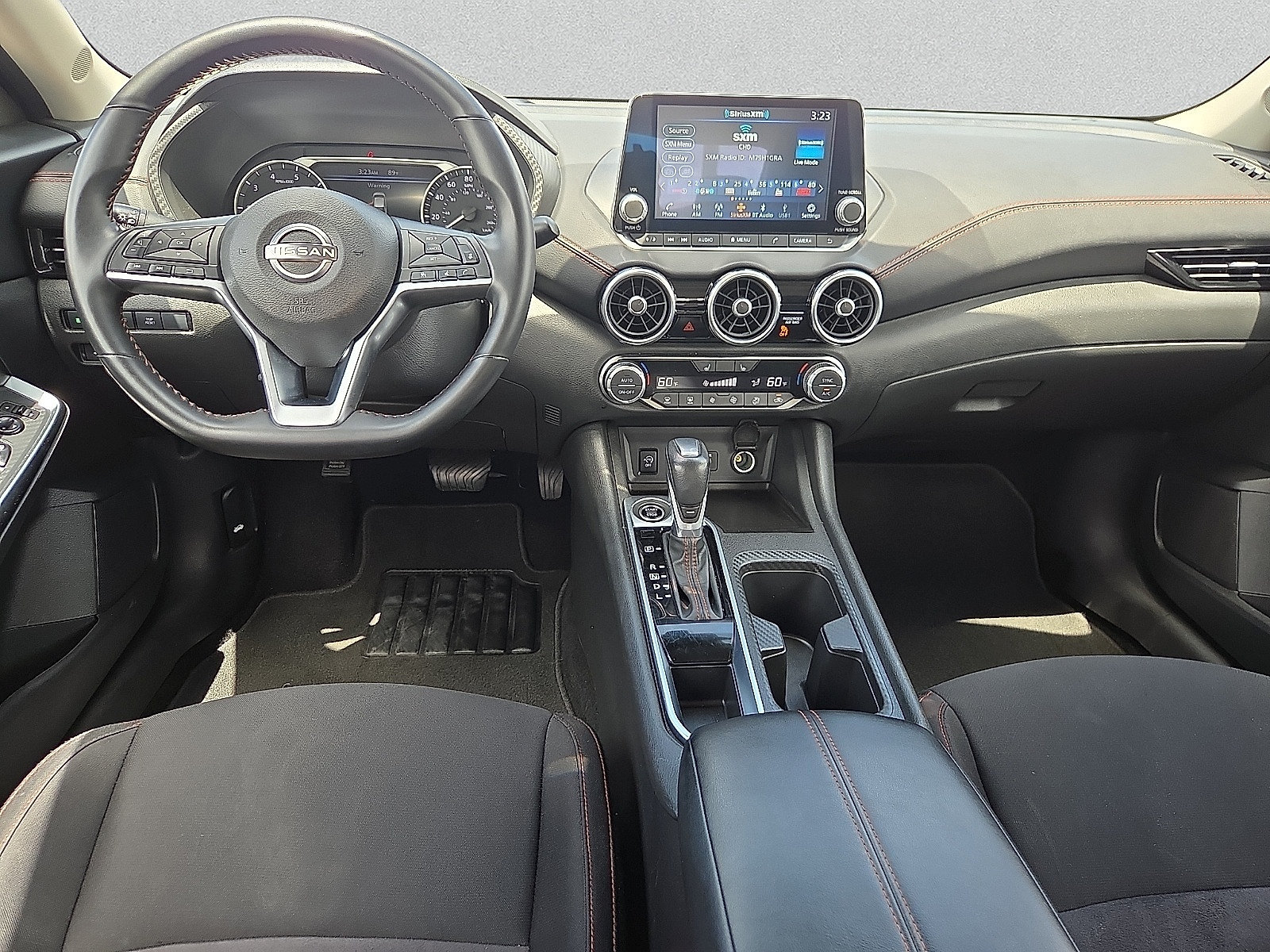 Used 2025 Nissan Sentra SR FWD image 11