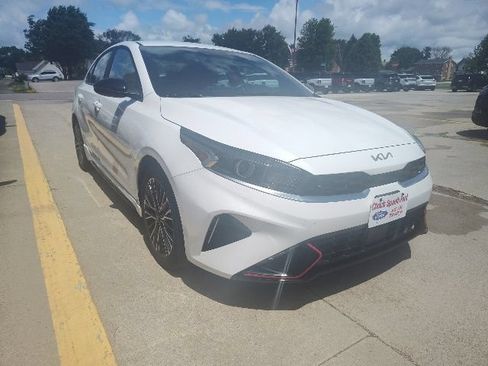 Used 2024 Kia Forte GT-Line FWD image 4