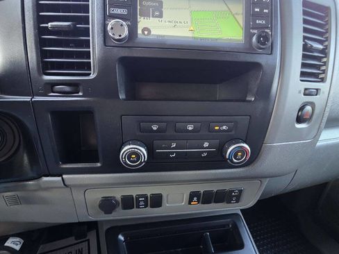 Used 2018 Nissan NV 2500 SL w/ Navigation Package image 12