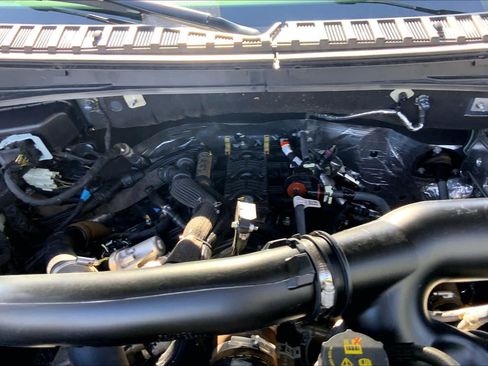 Used 2023 Lincoln Navigator 4WD image 32
