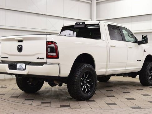 Used 2024 RAM 2500 Laramie w/ Night Edition image 7