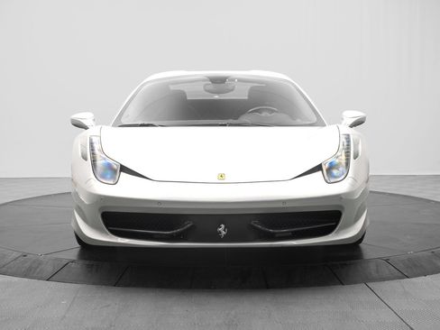 Used 2012 Ferrari 458 Spider RWD image 10