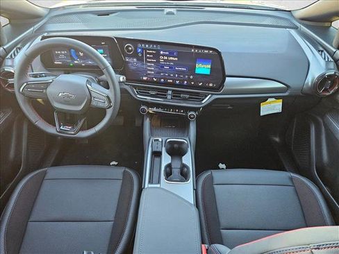 New 2026 Chevrolet Equinox EV RS image 13