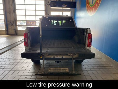 Used 2022 Ford F150 XLT w/ Equipment Group 302A High AWD/4WD image 18