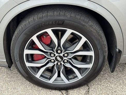 Used 2024 Cadillac XT6 Sport image 27