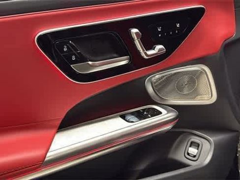 Certified 2024 Mercedes-Benz CLE 53 AMG 4MATIC image 15