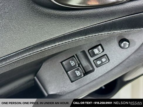 Certified 2025 Nissan Z Performance w/ Floor Mat Package image 18